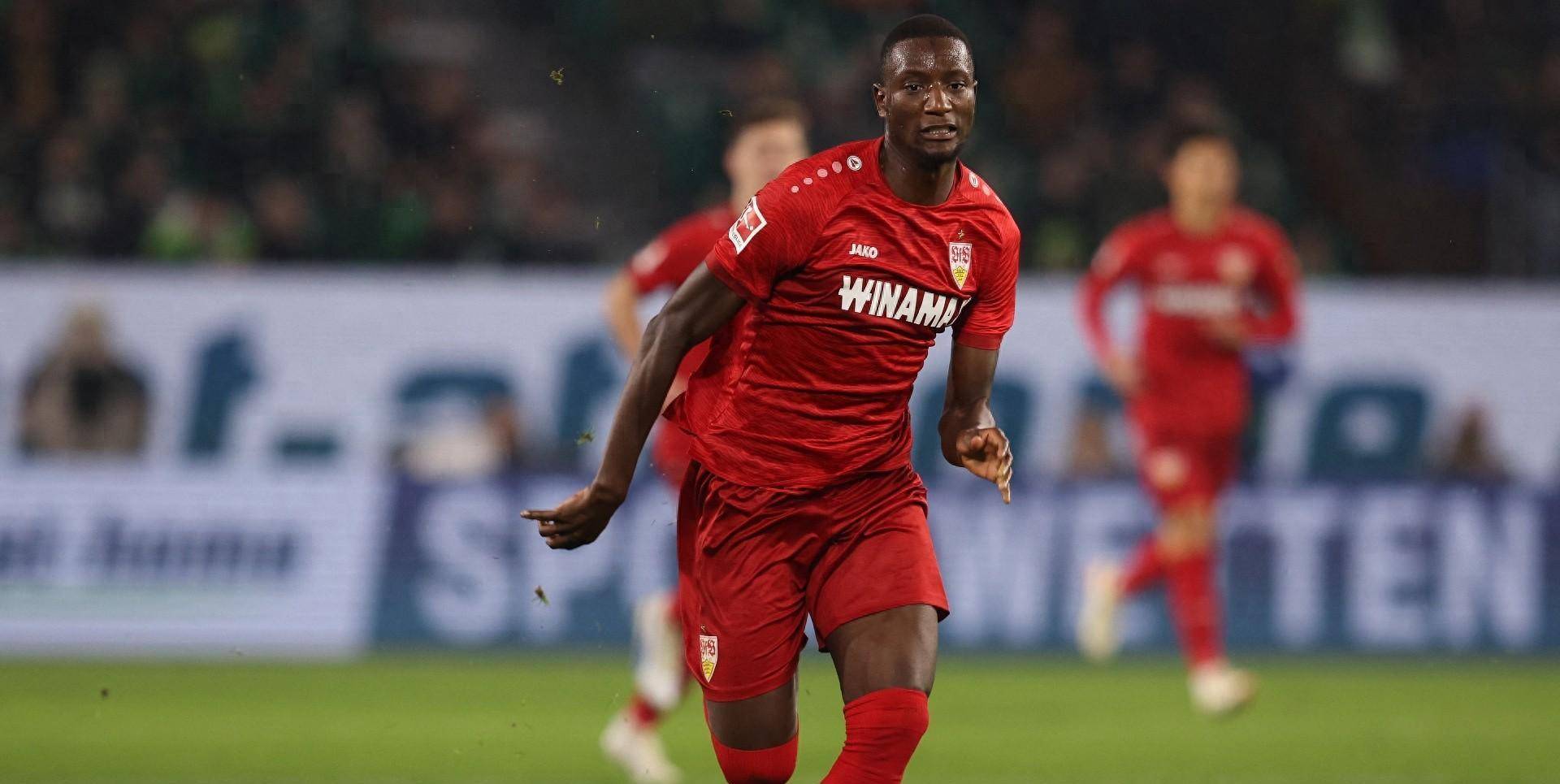 斯图加特队引进新外援加强中场实力的简单介绍 斯图加特队引进新外援加强中场实力的简单介绍