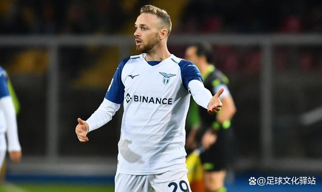 包含拉齐奥球员集体续约,表现获得认可的词条 包含拉齐奥球员集体续约,表现获得认可的词条