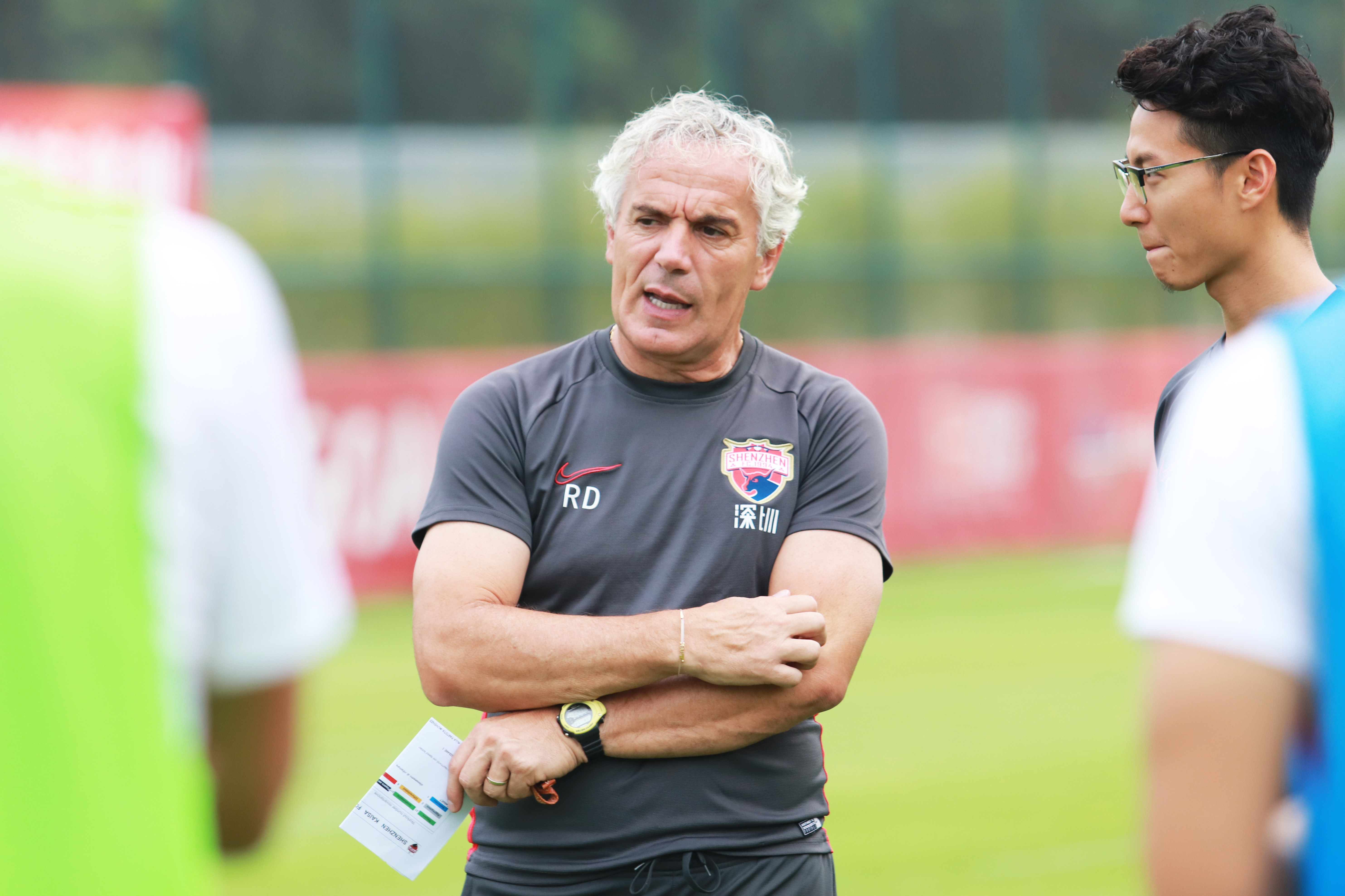 开云体育app-包含深圳佳兆业凭借进攻火力取得惊喜胜利的词条