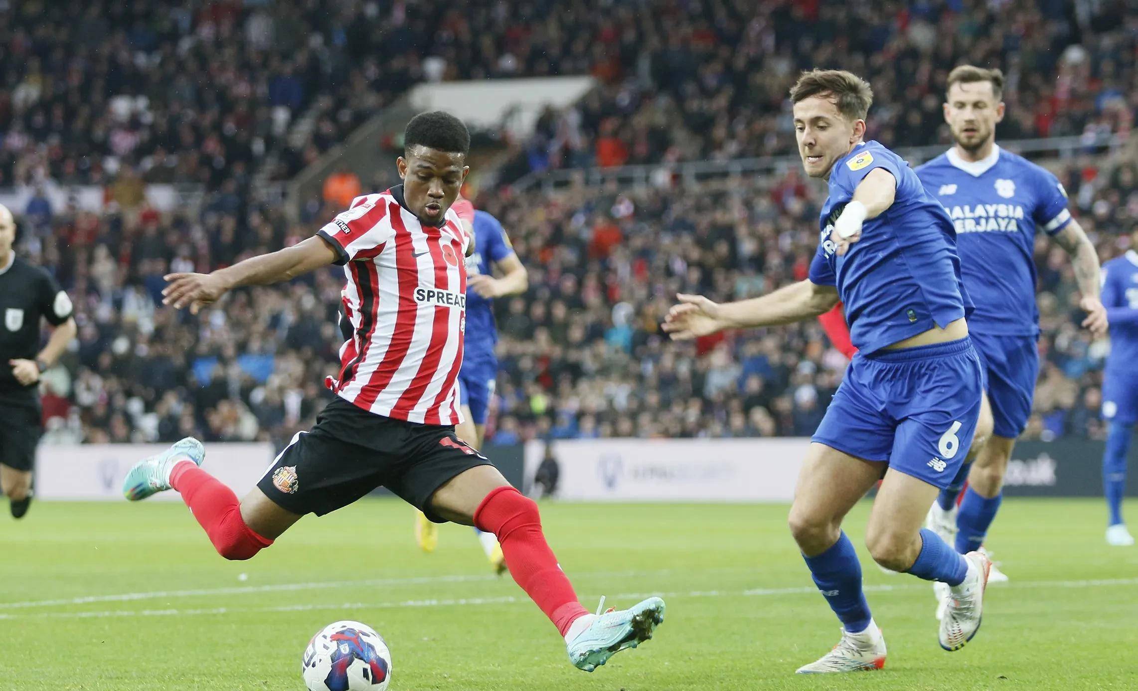 开云体育入口-包含伯恩利主场失利，留在降级区的风险增大的词条