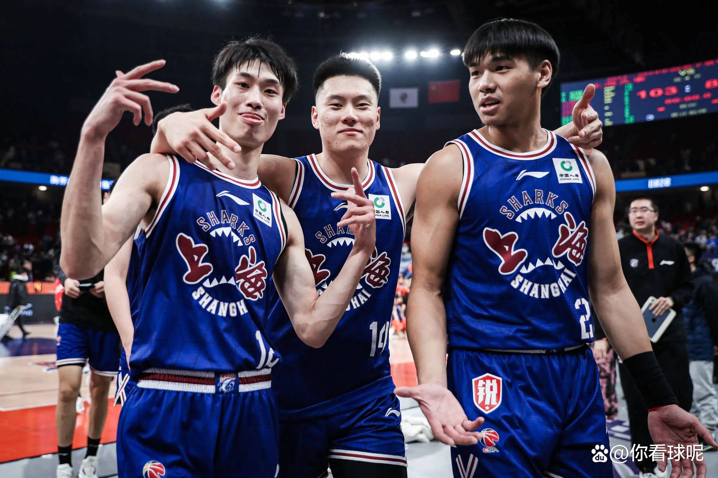 球队备战季后赛,准备迎战强大对手 球队备战季后赛,准备迎战强大对手