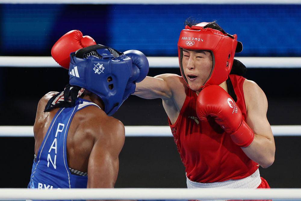 开云体育官方网站-泰国选手在拳击比赛中赢得冠军