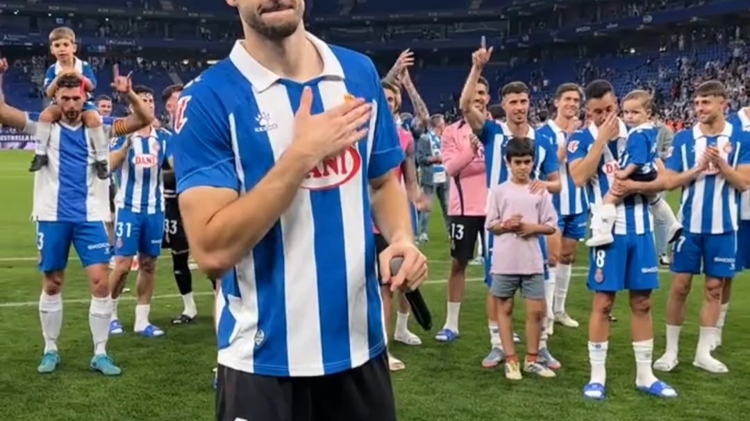 西班牙球队门将获得主帅信任，成为防线中坚