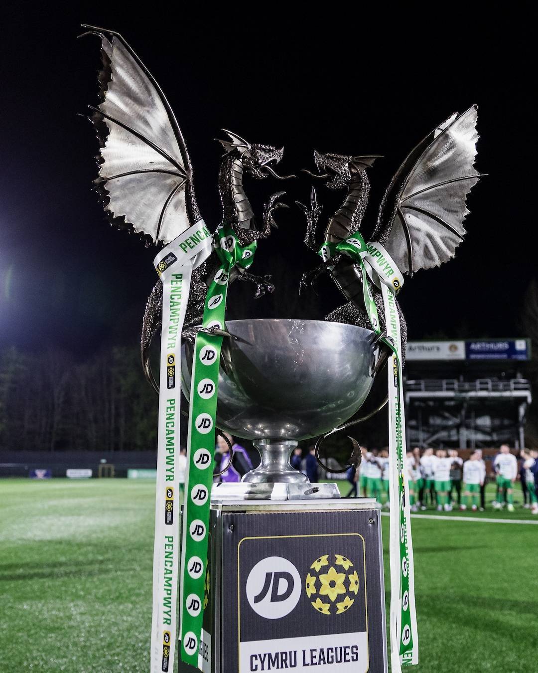 包含德国队表现低迷,无缘欧国际联赛奖杯的词条 包含德国队表现低迷,无缘欧国际联赛奖杯的词条