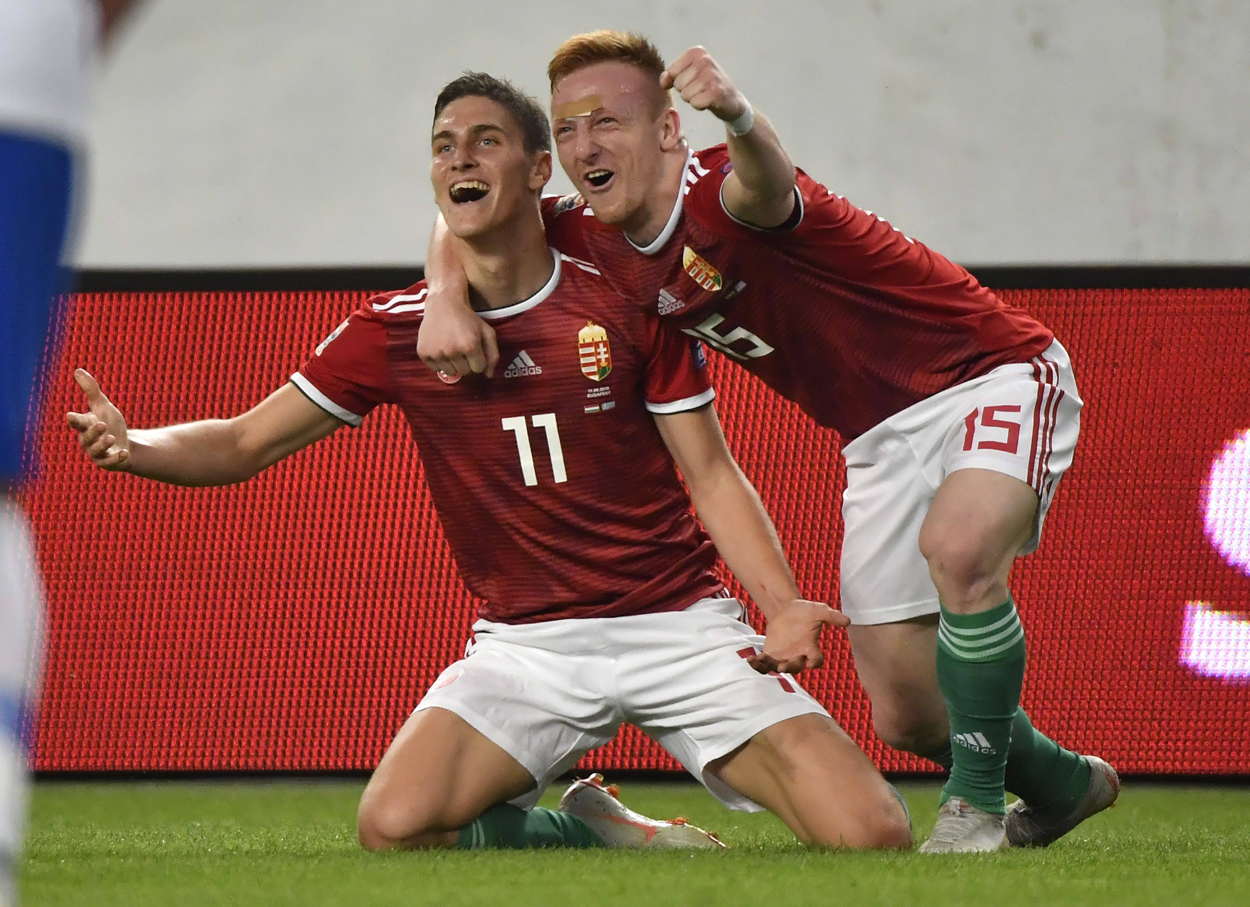 包含匈牙利队表现不俗,闯入欧洲杯四强的词条 包含匈牙利队表现不俗,闯入欧洲杯四强的词条