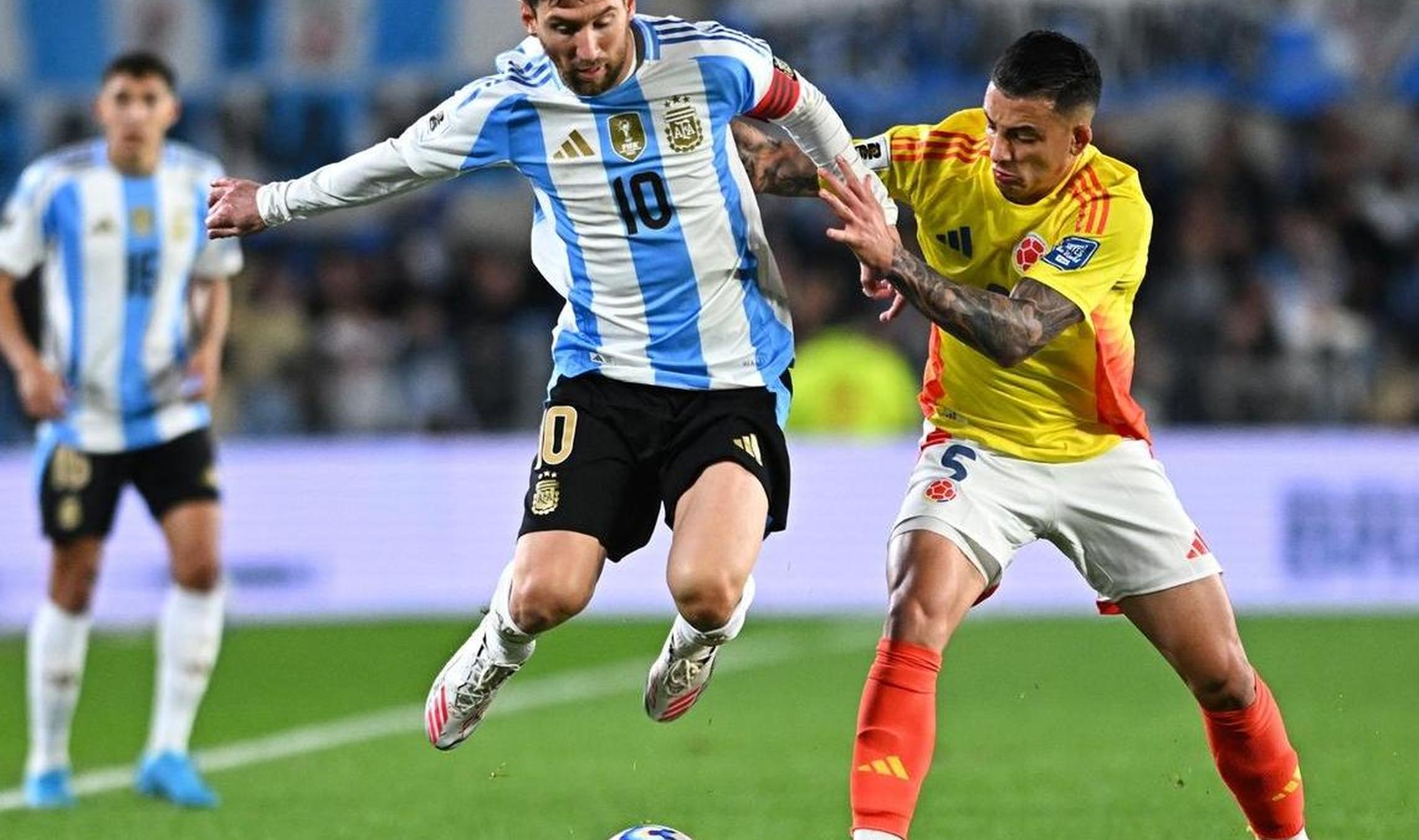 开云体育官方网站-阿根廷小将刷新自身最佳，勇夺田径亚军