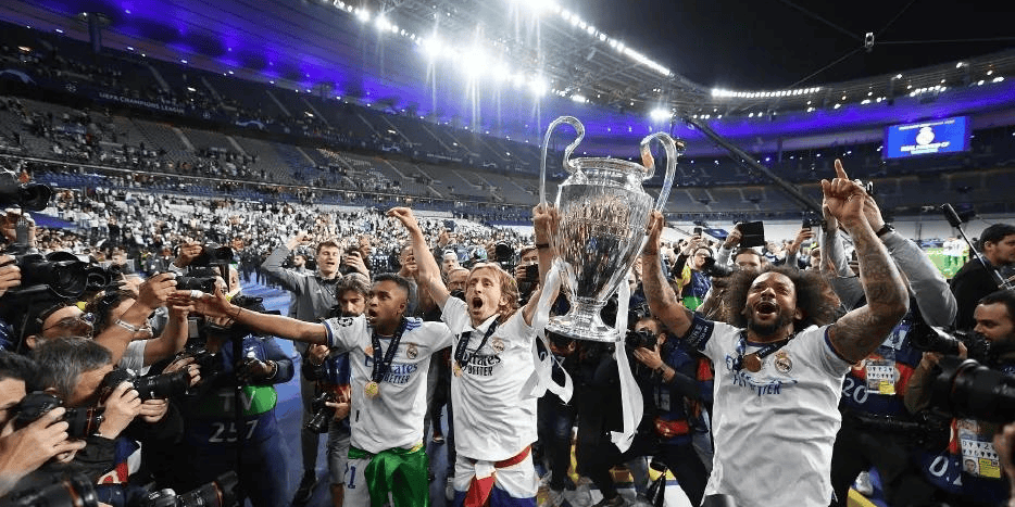 西班牙劲旅争霸,皇马占据榜首 西班牙劲旅争霸,皇马占据榜首