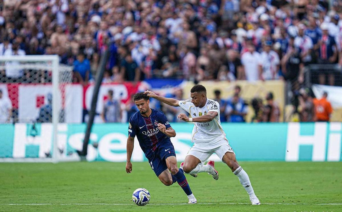 开云APP-皇家马德里客场战平切尔西，欧冠半决赛悬念重重