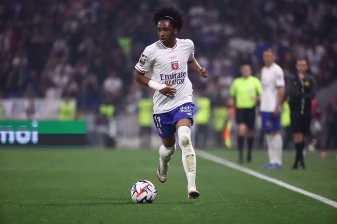 关于里昂球队实力明显优势，夺取胜利在望的信息