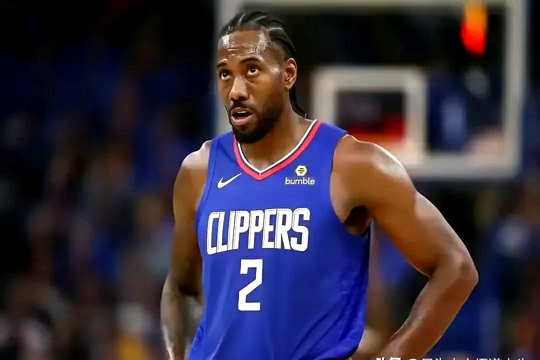 阿德金斯伤退，灰熊队惨遭快船绝杀