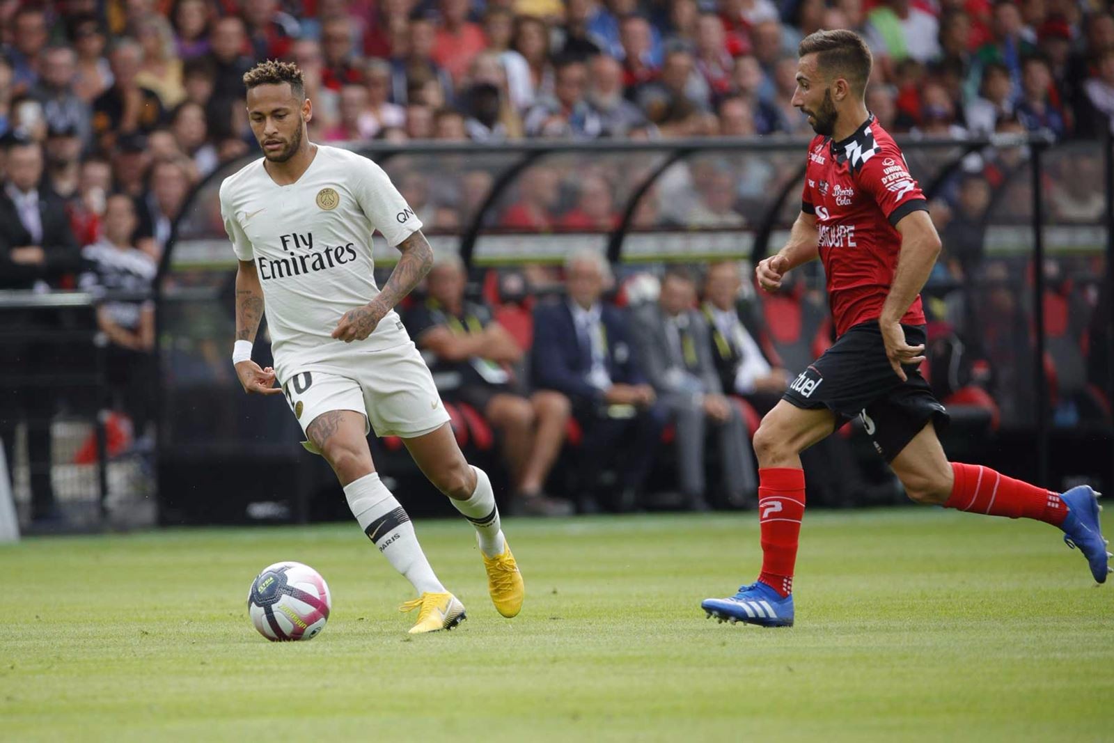 甘冈遭遇惨败，法甲战绩令人失望