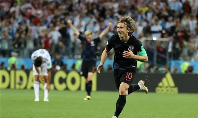 开云下载-关于法国队豪取胜利，成功晋级欧洲杯四分之一决赛的信息