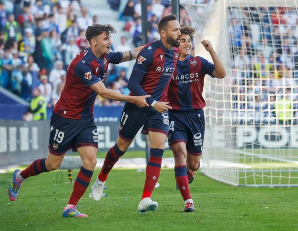 关于莱万特凭借进球击败对手，实现连胜的信息