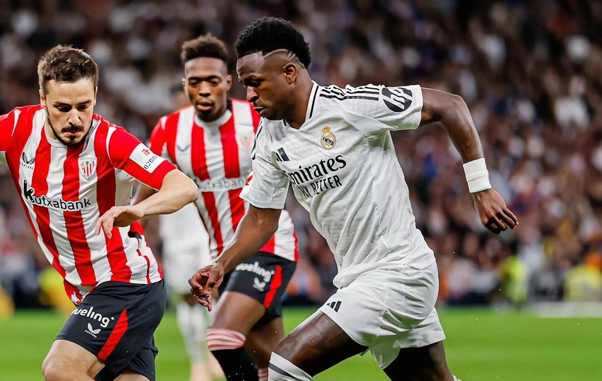 关于里尔主场大胜莱茵，继续领先积分榜的信息