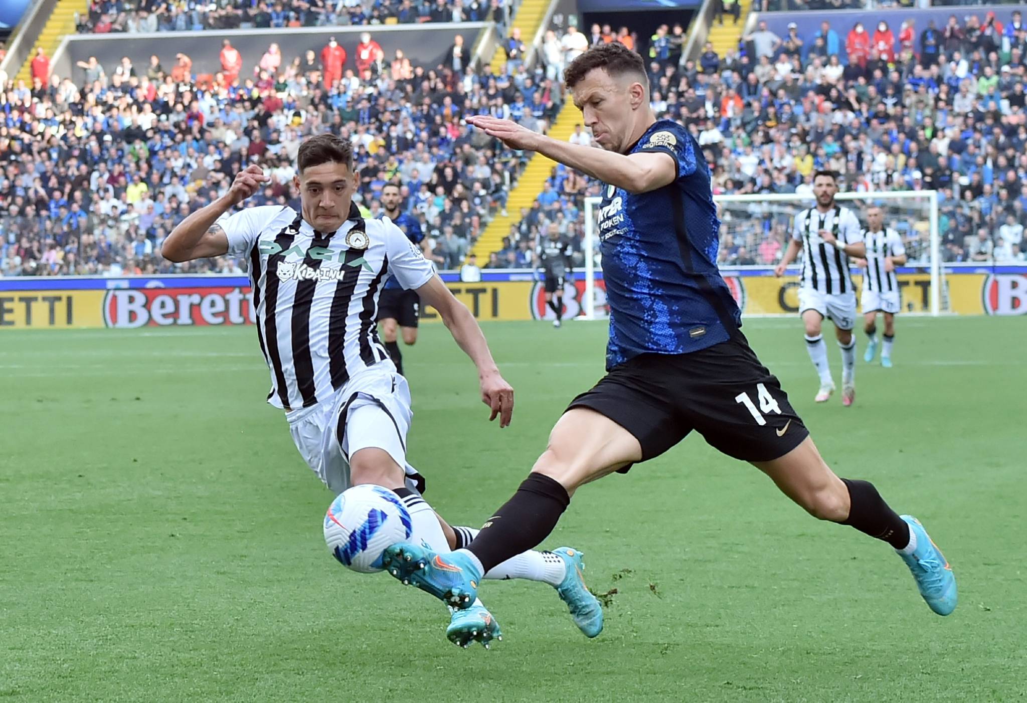 乌迪内斯主场失利,战绩有所下滑 乌迪内斯主场失利,战绩有所下滑