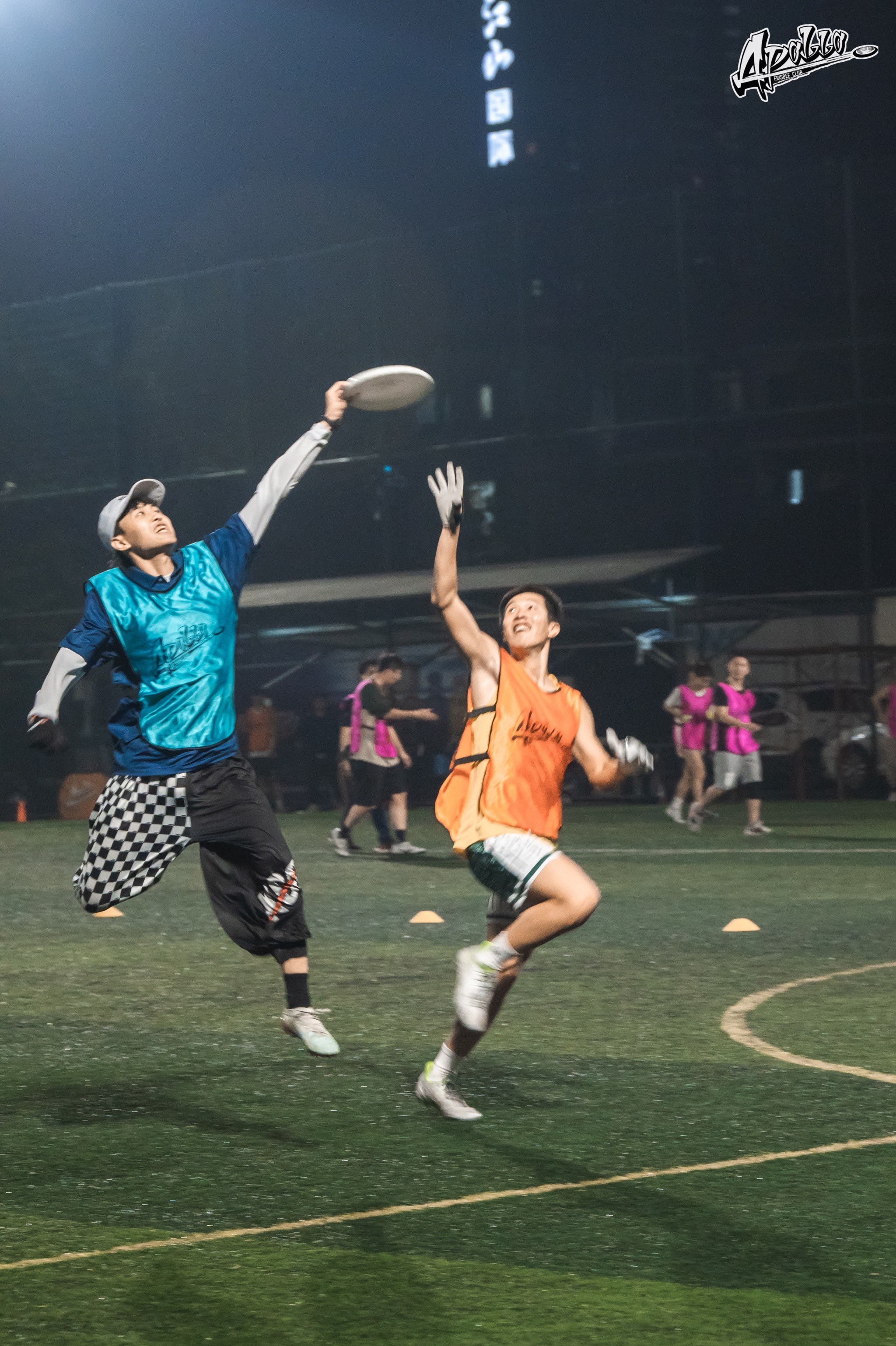 体育盛宴:劲爆瞬间引万人瞩目 体育盛宴:劲爆瞬间引万人瞩目