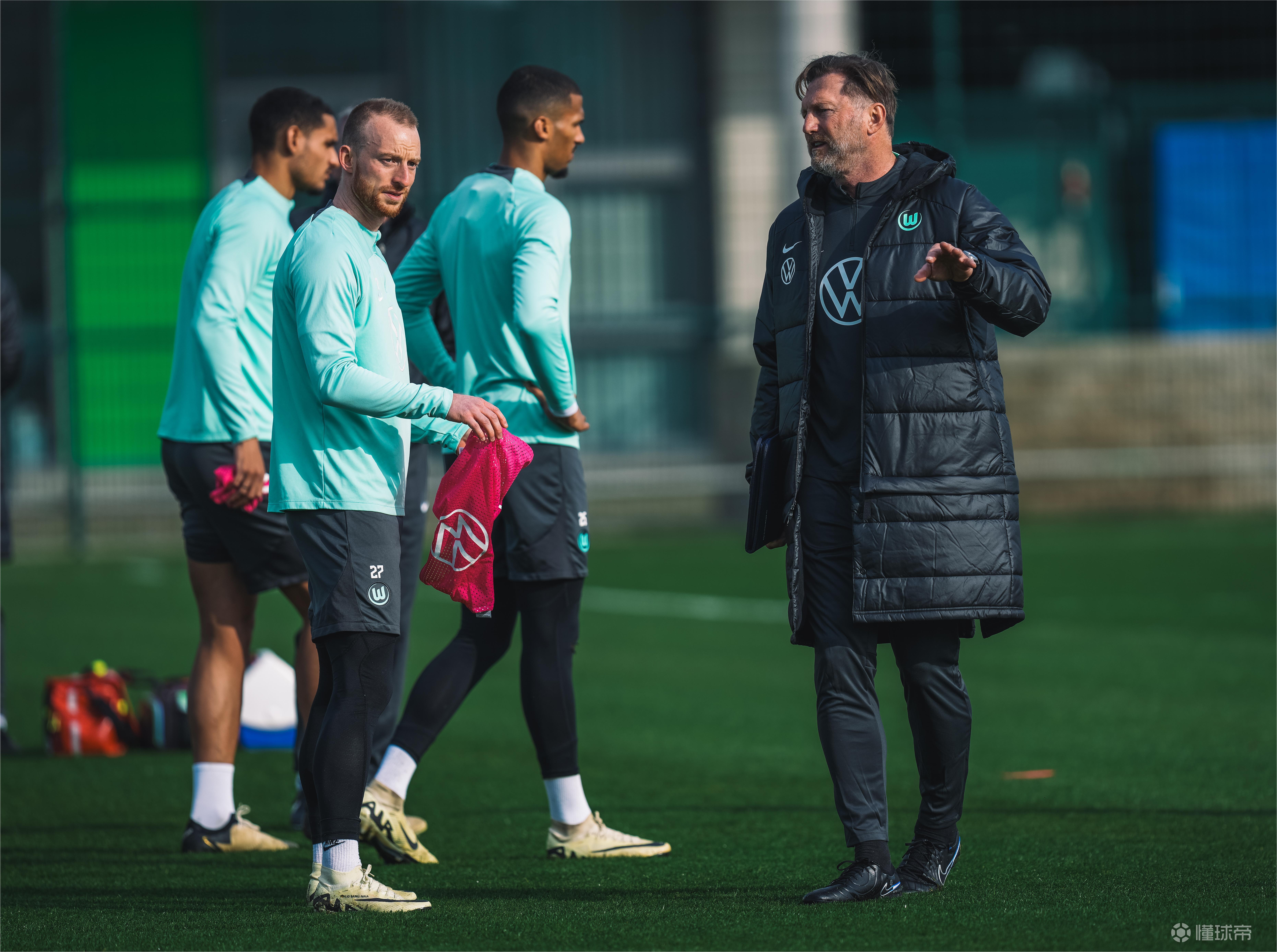 云达不莱梅在德国足球联赛中迎来大胜 云达不莱梅在德国足球联赛中迎来大胜