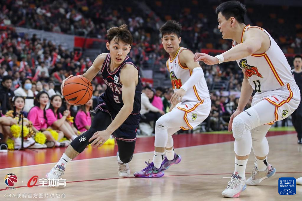 开云体育APP下载-建业队员合力发威，迎来联赛连胜