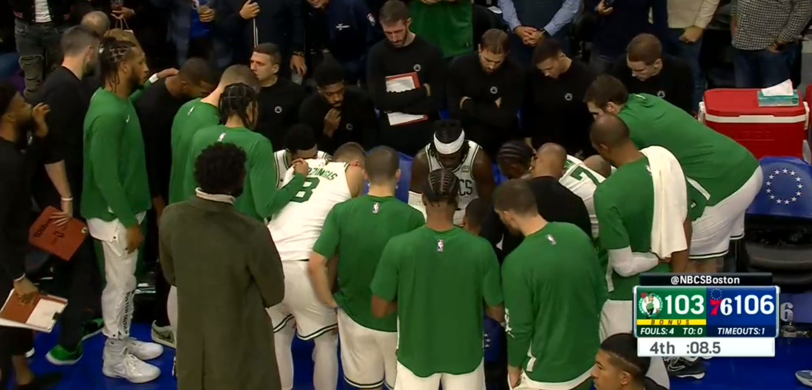 包含76人队遭遇两连败,球队危机重重的词条 包含76人队遭遇两连败,球队危机重重的词条