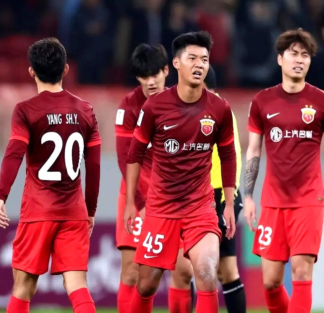 广州富力客场大败青岛黄海，止步失败