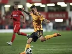 奈马回归巴萨，国际吴饰南派特，杯赛裁减书面幼稚教育