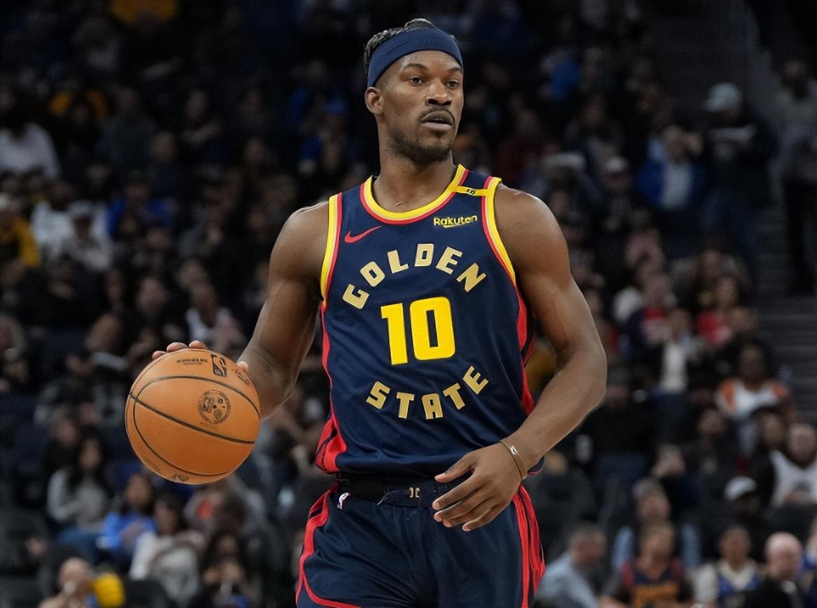 勇士新援维金斯光头亮相