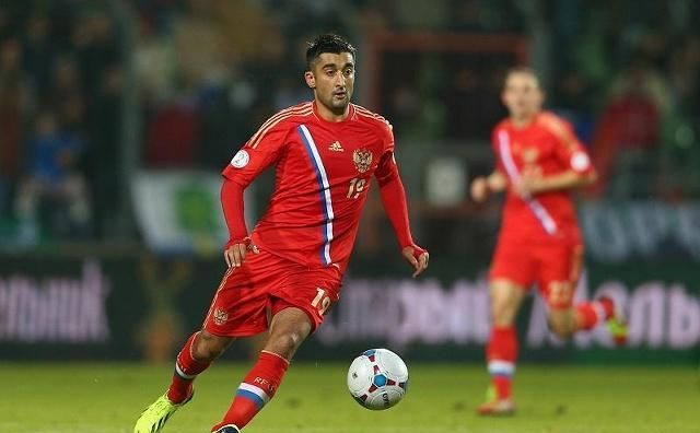 开云体育APP下载-卢森堡游泳选手冲刺全力，斩获优异成绩