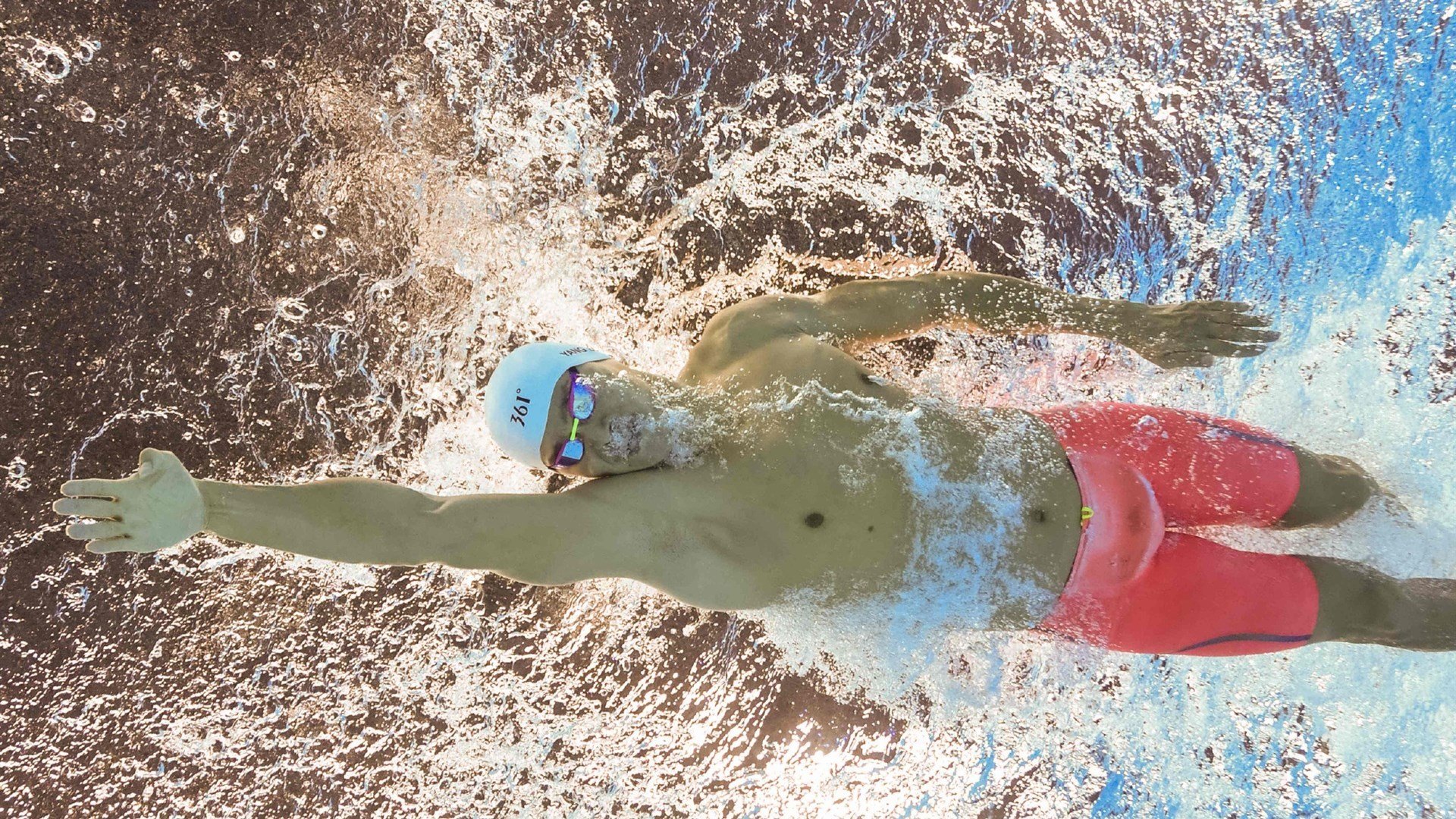 欧冠淘汰赛之夜，文班亚马，今夜唯一的守夜人